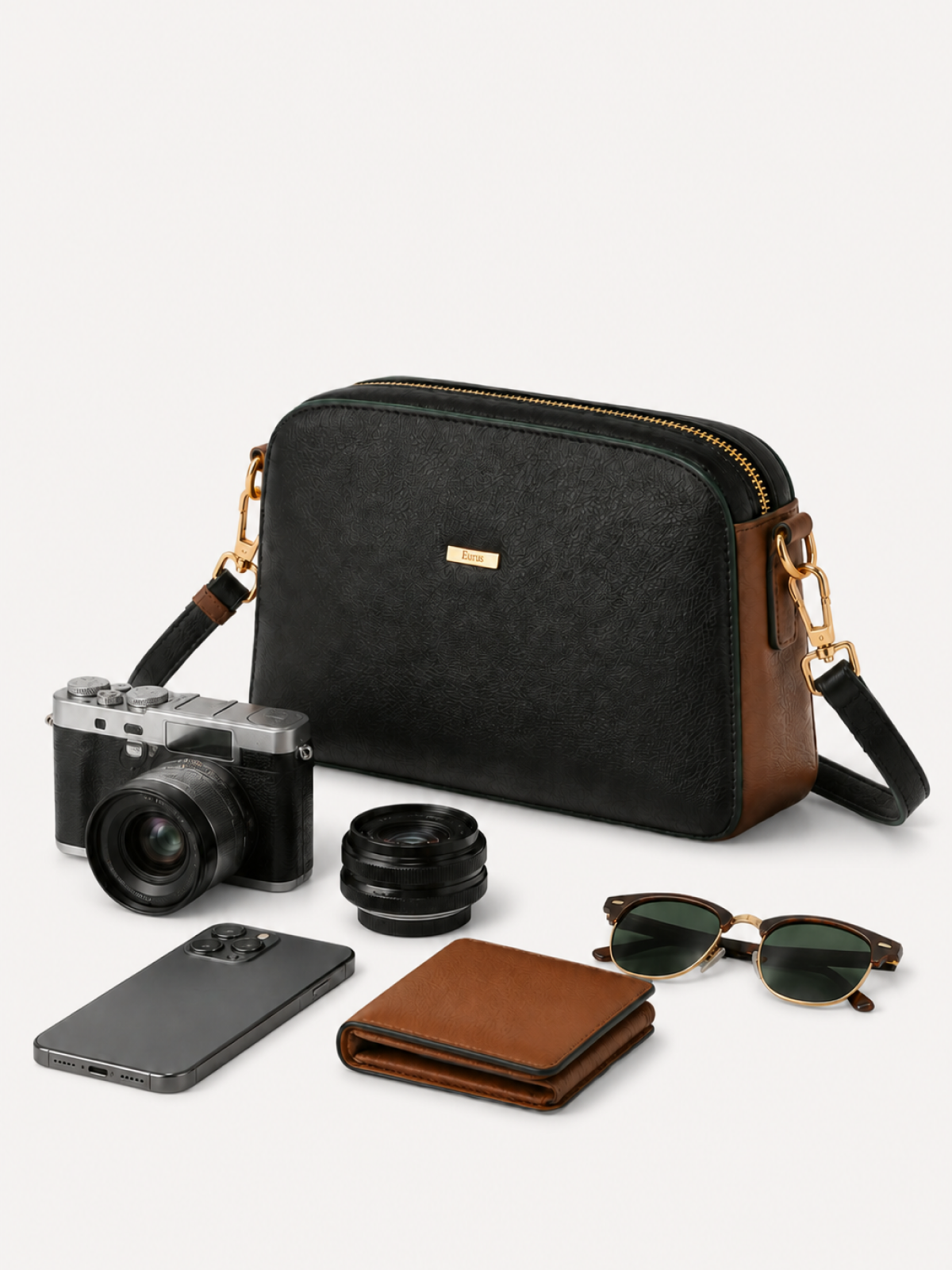 Vale Camera Crossbody, view 4